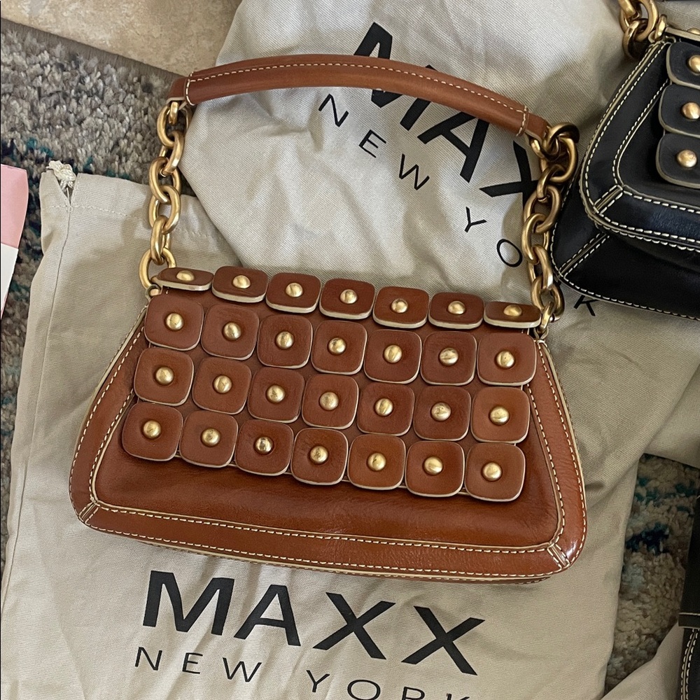 Maxx New York Leather cognac brown Gold chain  Studded Shoulder Bag - Picture 4 of 17